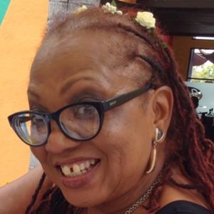 Meet your Posher, Catherine